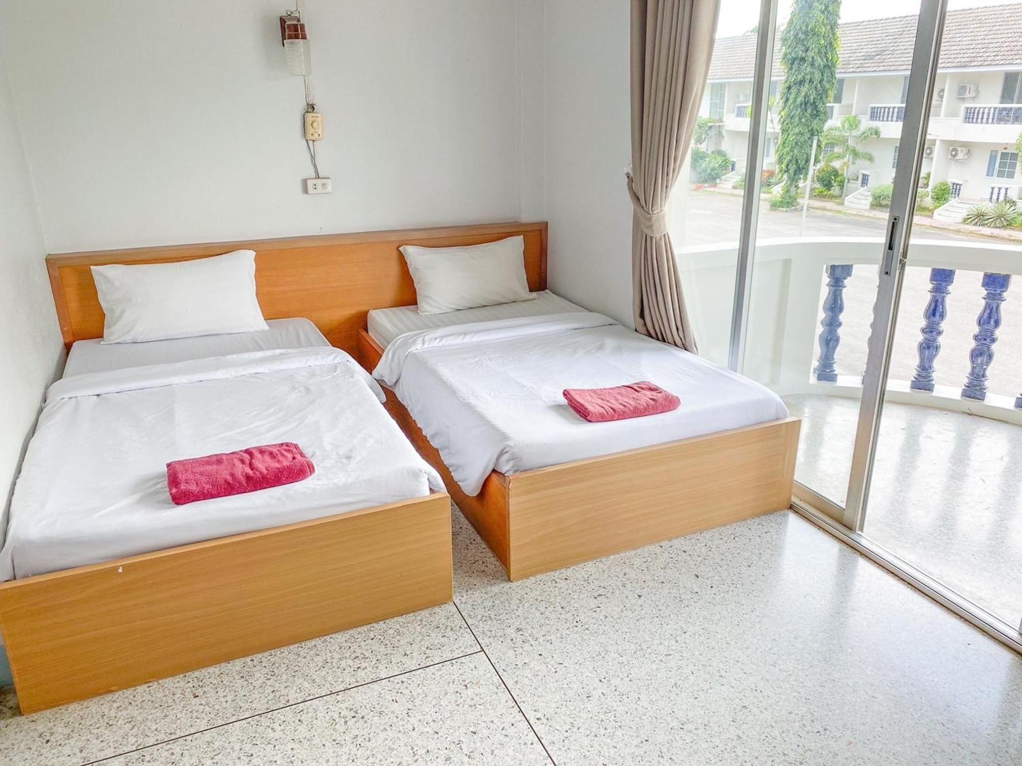 Bangsaphan Resort Bang Saphan Esterno foto